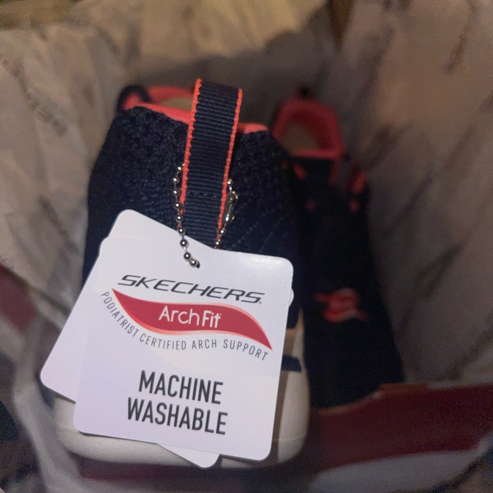 Skechers Go Walk Tennis Shoes - image 2